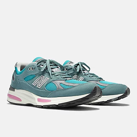 Unisex 991v2 Lifestyle Sneakers