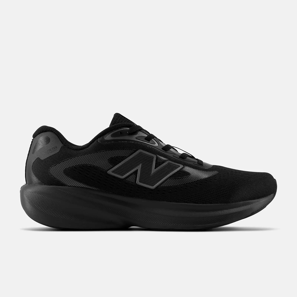 Men's 680 v9 GORE-TEX Running Shoes
