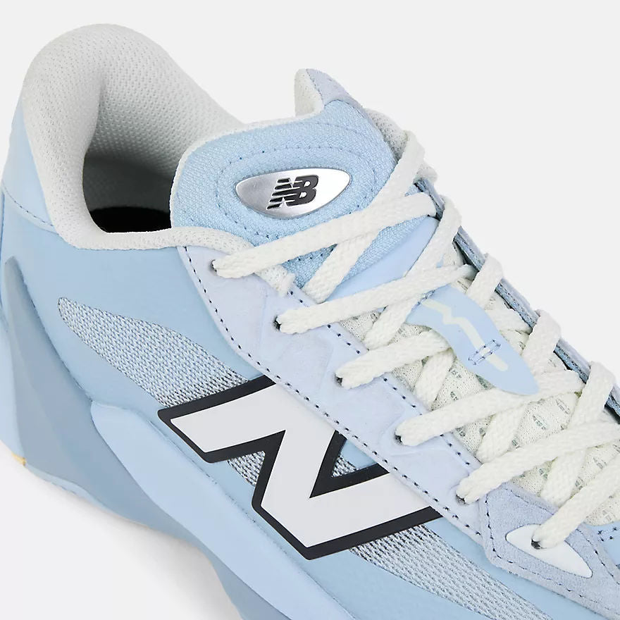 Unisex P350 Basketball Shoes