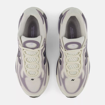 Women's AC Runner Running Shoes
