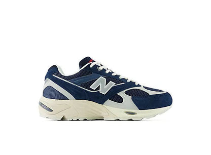 Unisex 880R Lifestyle Sneakers
