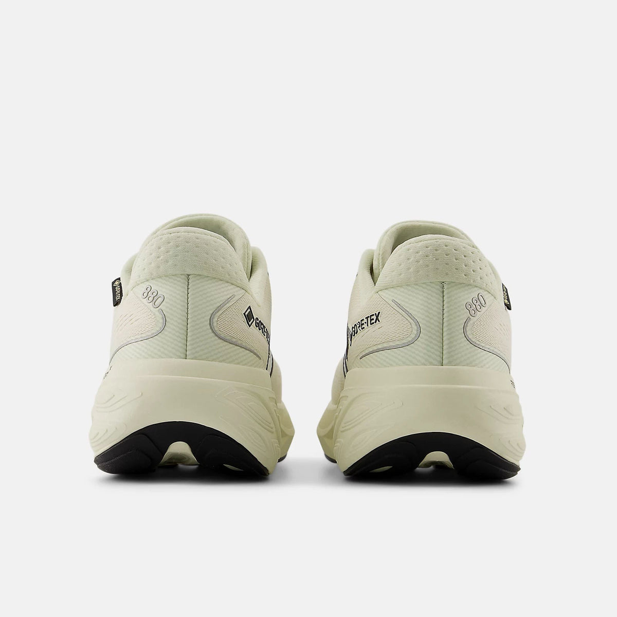 Women's 880v15 GORE-TEX Running Shoes