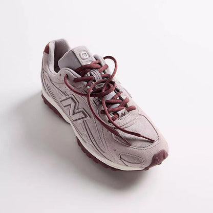 Unisex 204L Lifestyle Sneakers