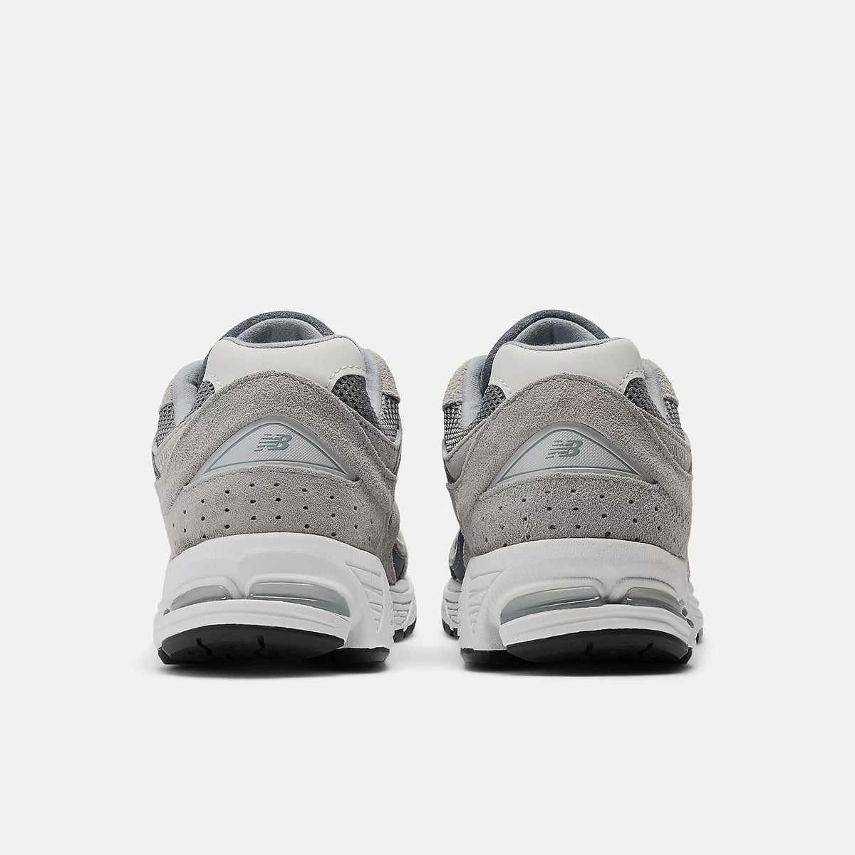 Unisex 2002R Lifestyle Sneakers