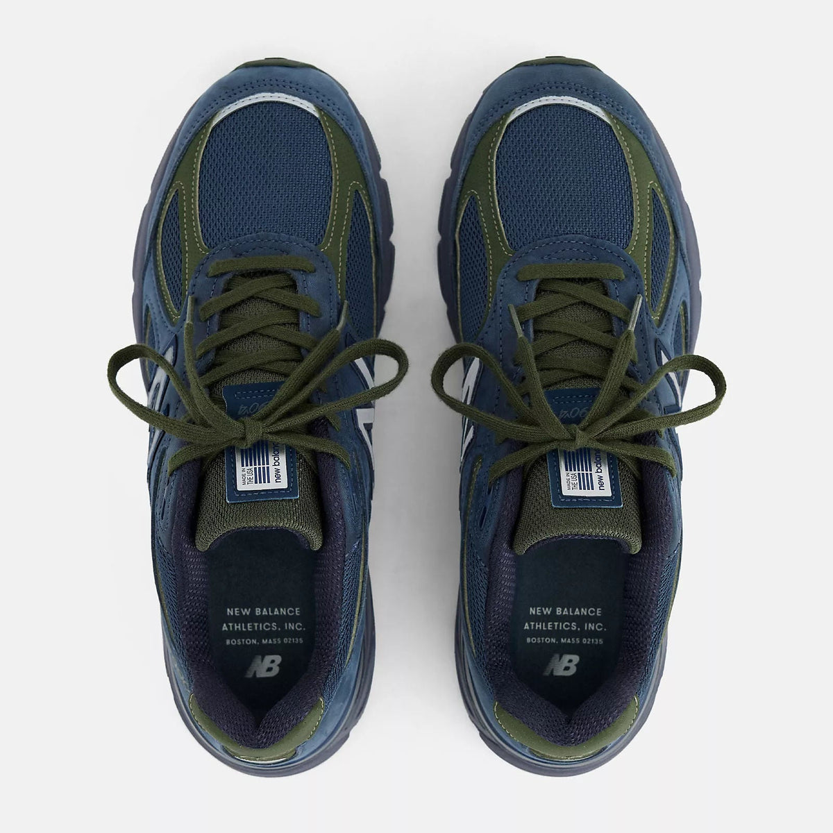 Unisex 990v4 Lifestyle Sneakers