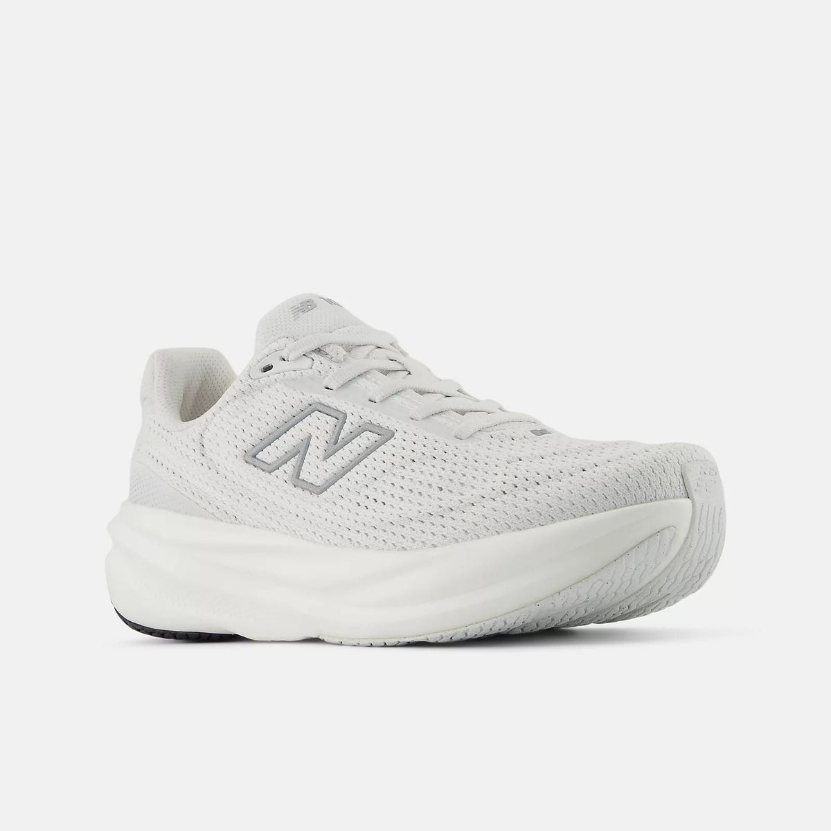 Women's 1080v15 Running Shoes