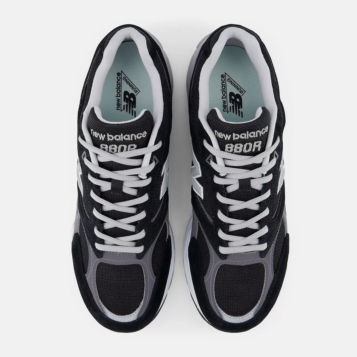 Unisex 880R Lifestyle Sneakers