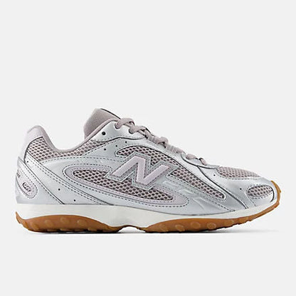 Unisex 204L Lifestyle Shoes