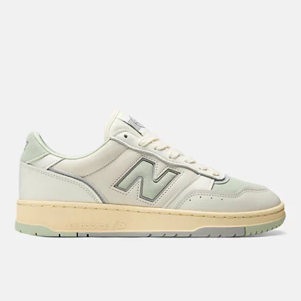 Unisex 950 Lifestyle Sneakers