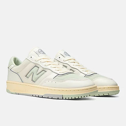 Unisex 950 Lifestyle Sneakers