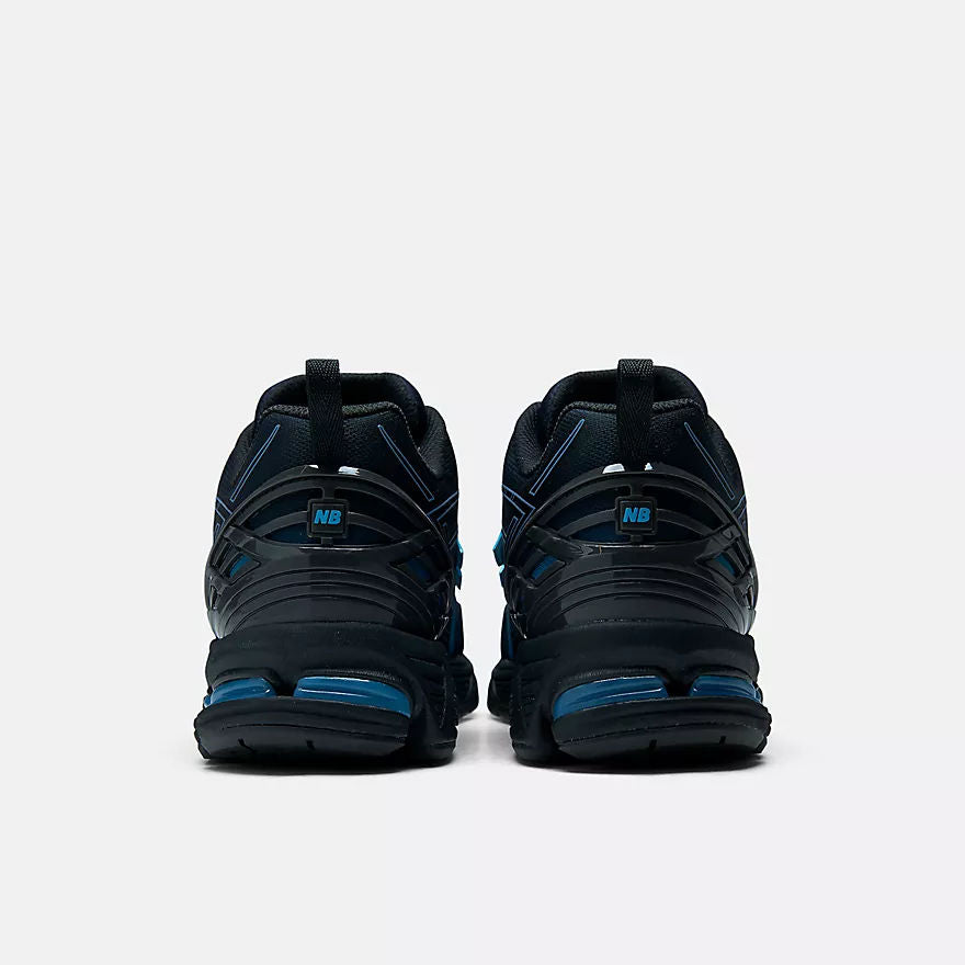 Unisex 1906E Lifestyle Sneakers