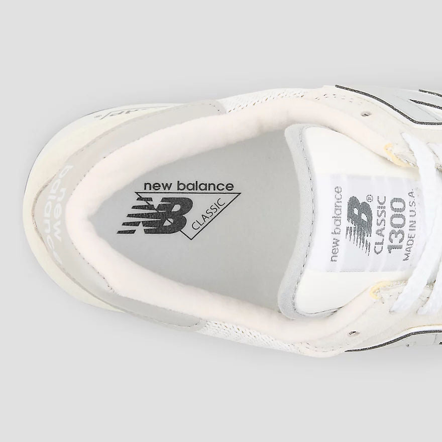 Unisex 1300 Lifestyle Sneakers