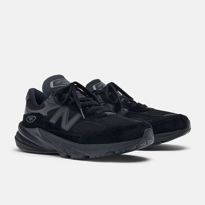 Unisex 990v6 Lifestyle Sneakers