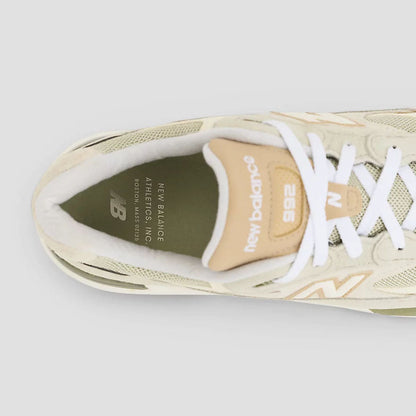 Unisex 992 Lifestyle Sneakers