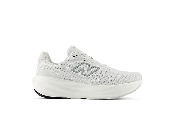 Women's 1080v15 Running Shoes