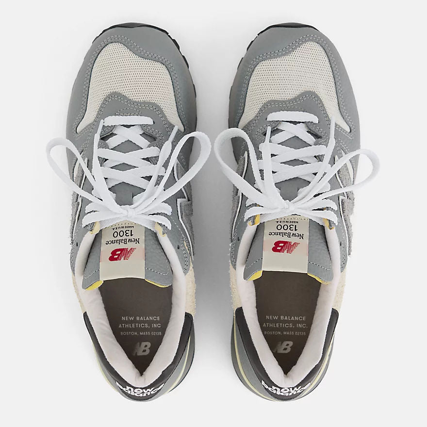 Unisex 1300 Lifestyle Sneakers