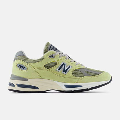 Unisex 991v2 Lifestyle Sneakers
