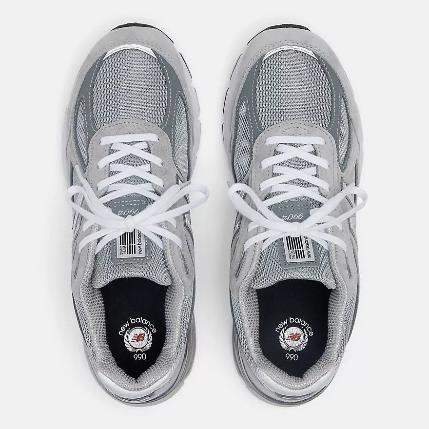 Unisex 990v4 Lifestyle Sneakers