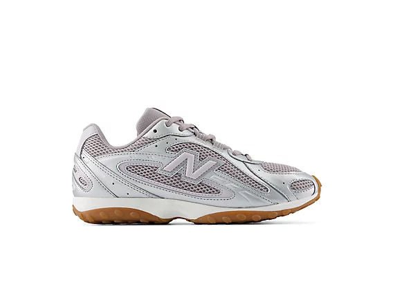 Unisex 204L Lifestyle Sneakers