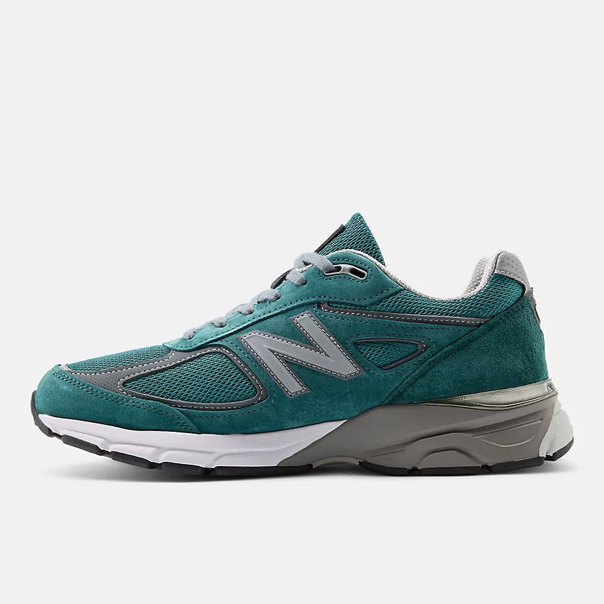 Unisex 990v4 Lifestyle Sneakers
