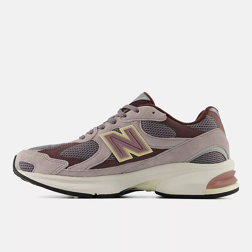 Unisex 2010 Lifestyle Sneakers