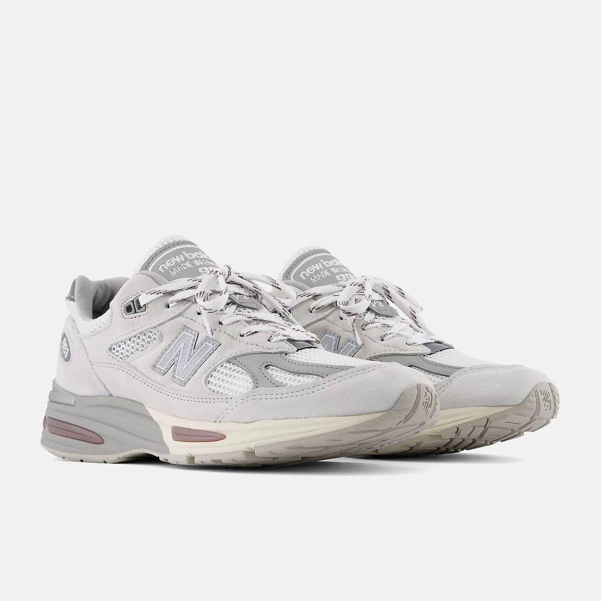 Unisex 991v2 Lifestyle Sneakers