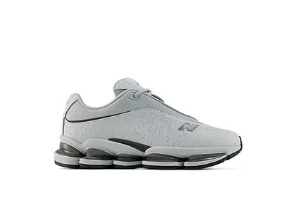 Unisex ABZORB 2000S Lifestyle Sneakers