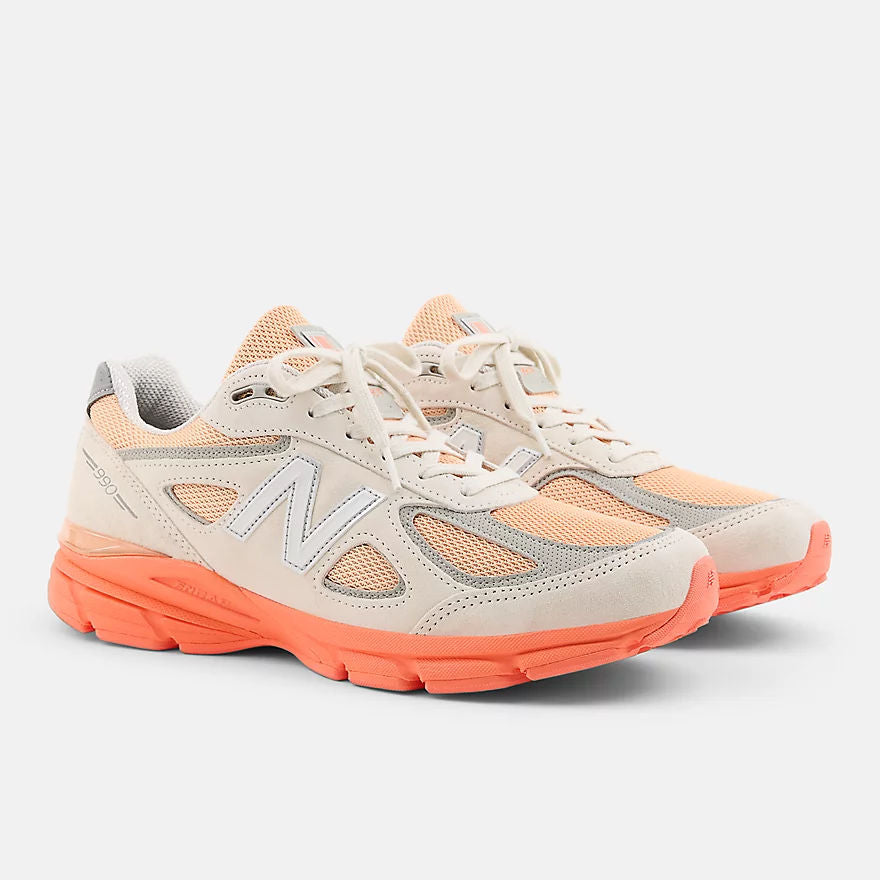 Unisex 990v4 Lifestyle Sneakers