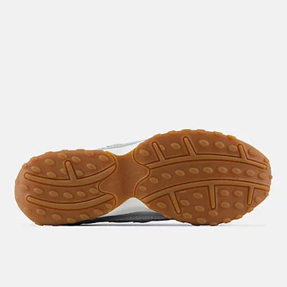 Unisex 204L Lifestyle Shoes