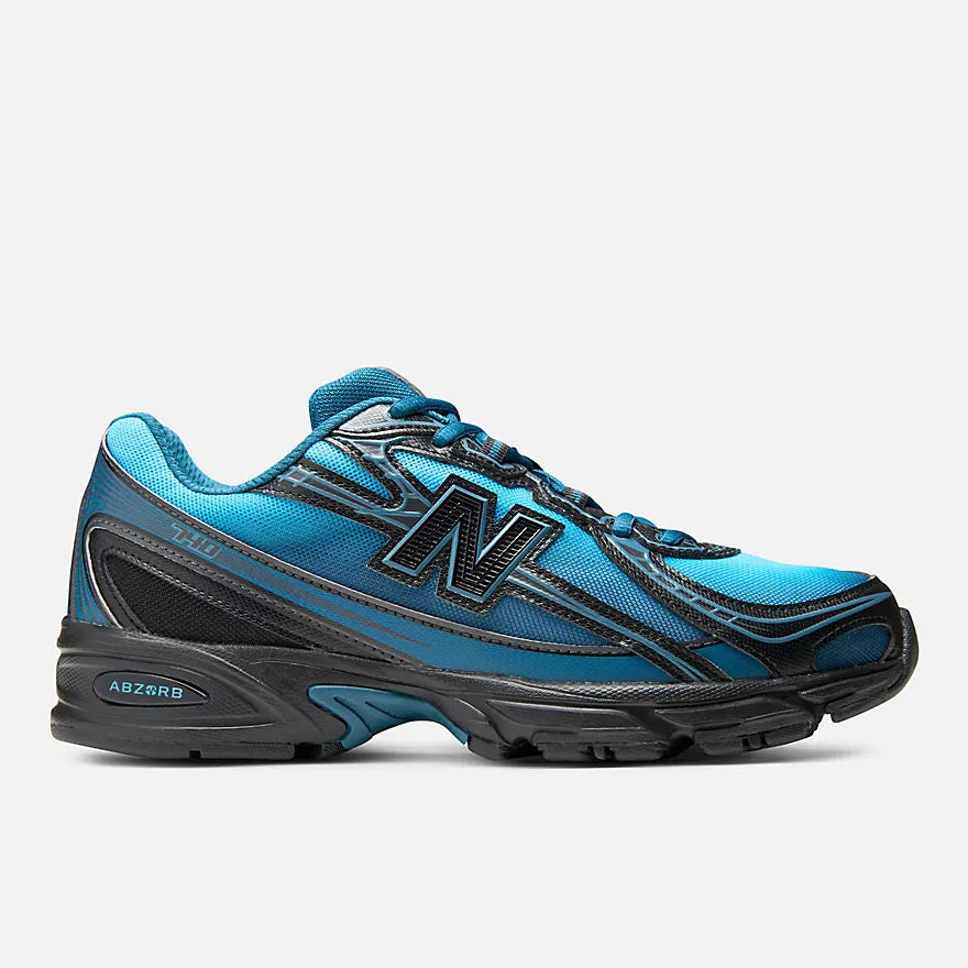 Unisex 740 Lifestyle Sneakers