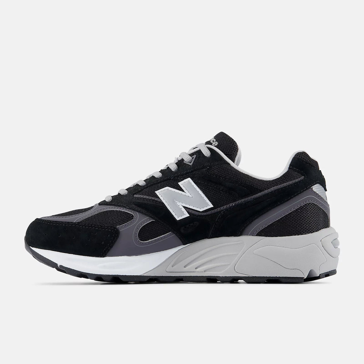 Unisex 880R Lifestyle Sneakers