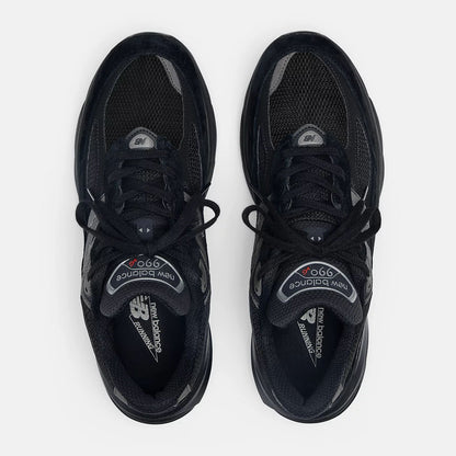 Unisex 990v6 Lifestyle Sneakers