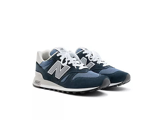 Unisex 1300 Lifestyle Sneakers