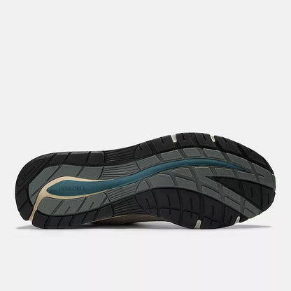 Unisex 991v2 Lifestyle Sneakers
