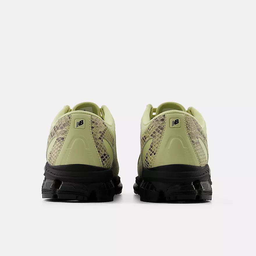 Unisex 1890A Lifestyle Sneakers