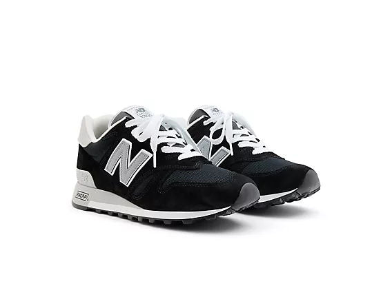 Unisex 1300 Lifestyle Sneakers