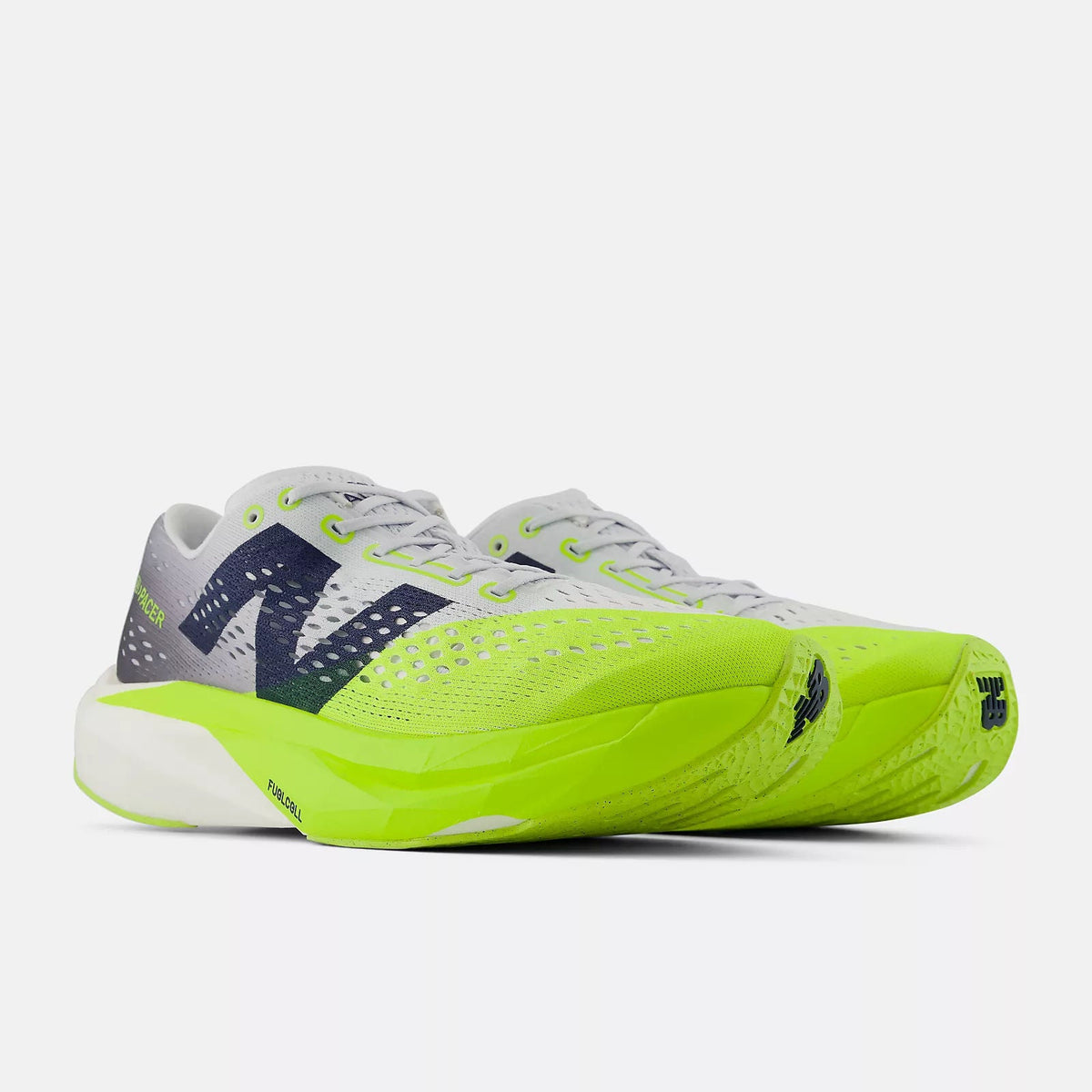 Men's FuelCell SuperComp Pacer v2 Running Shoes