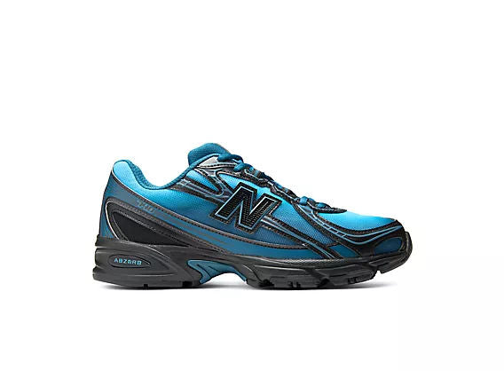 Unisex 740 Lifestyle Sneakers