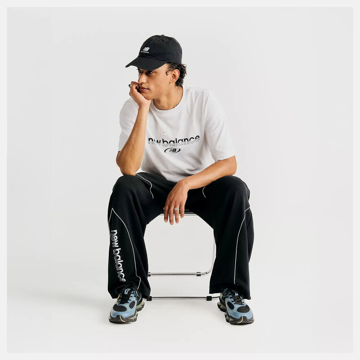 Unisex ABZORB 2000 Lifestyle Sneakers