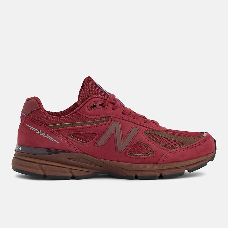 Unisex 990v4 Lifestyle Sneakers