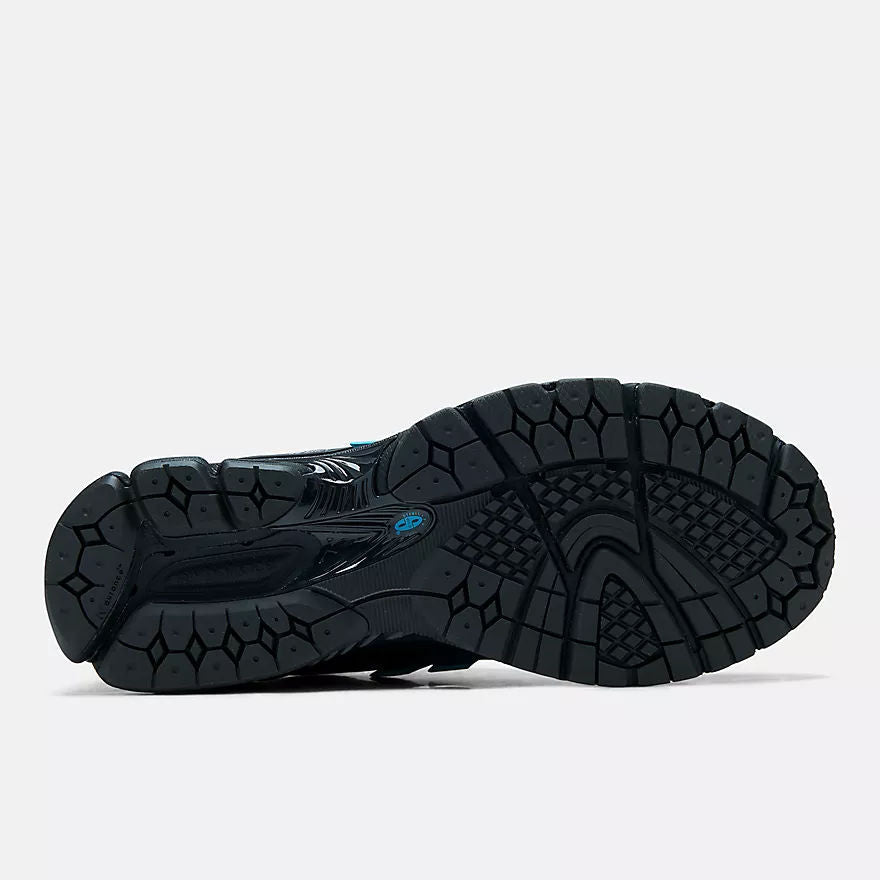 Unisex 1906E Lifestyle Sneakers
