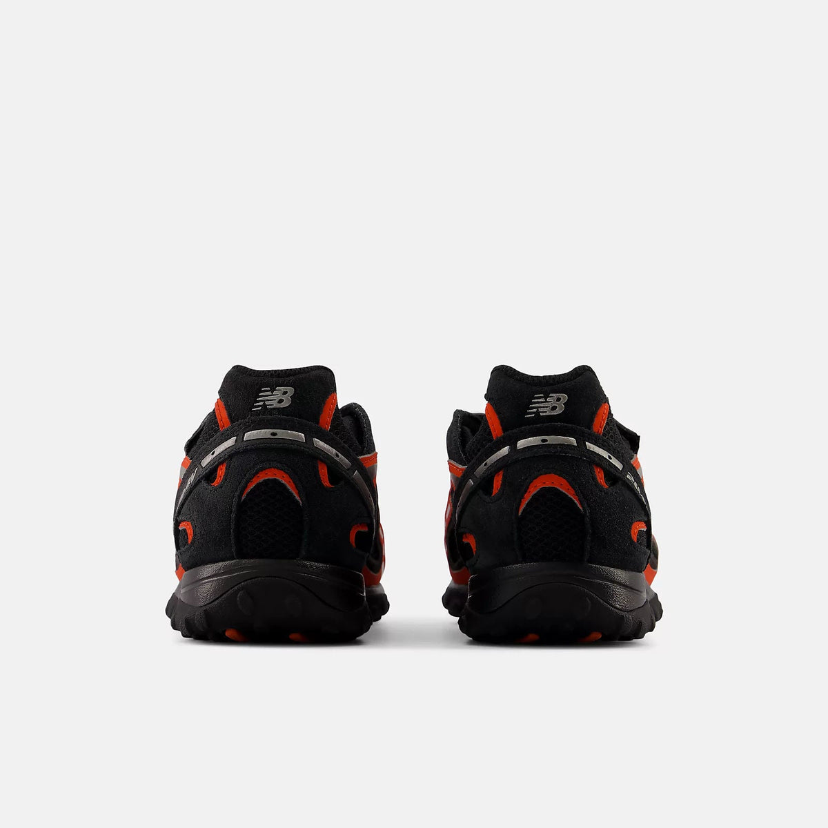 Unisex 204V Lifestyle Sneakers