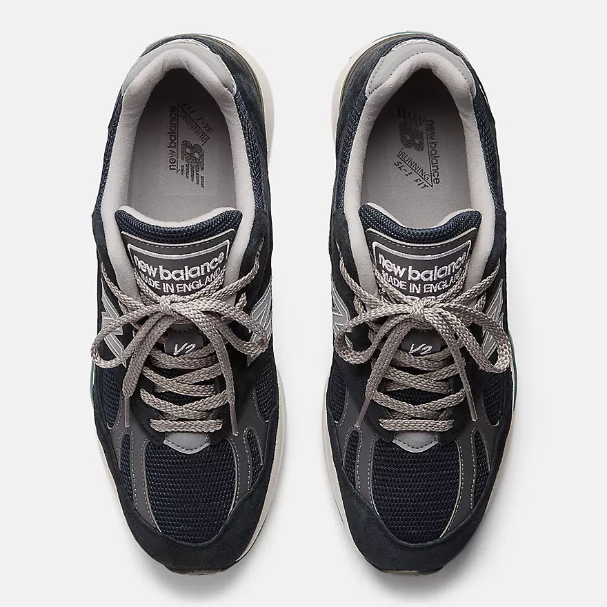 Unisex 991v2 Lifestyle Sneakers