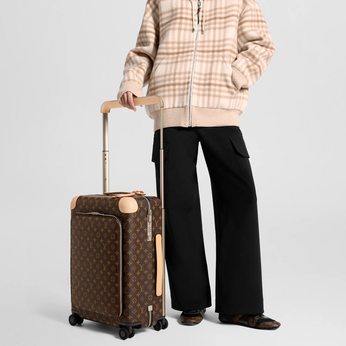 Horizon Business Rolling Case Monogram M13770
