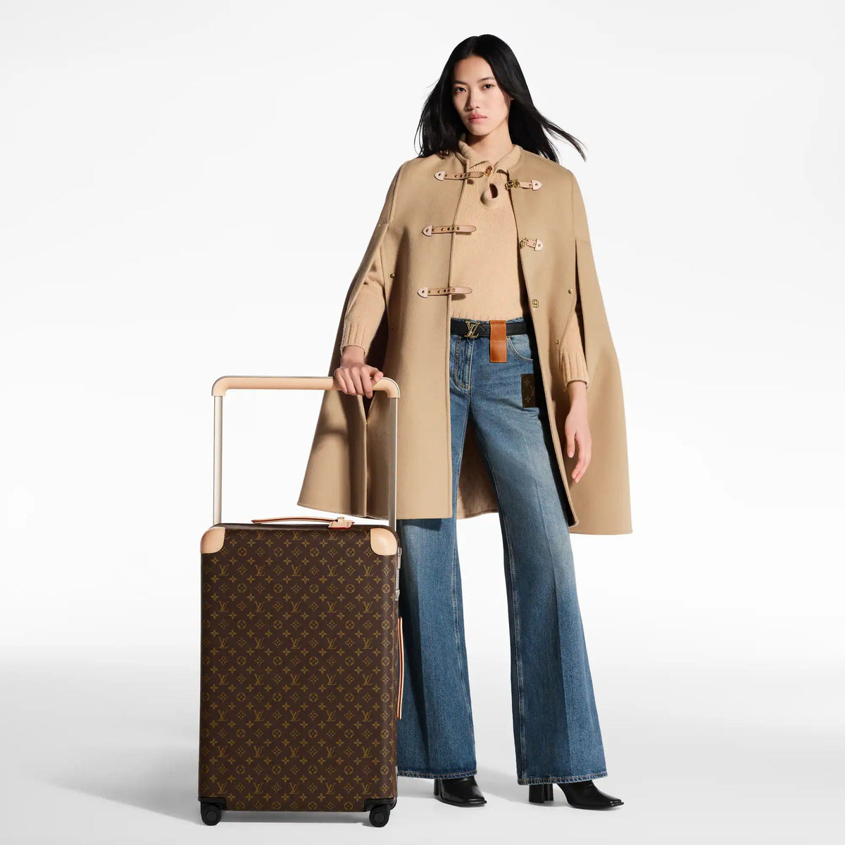 Horizon 70 Rolling Luggage P01935