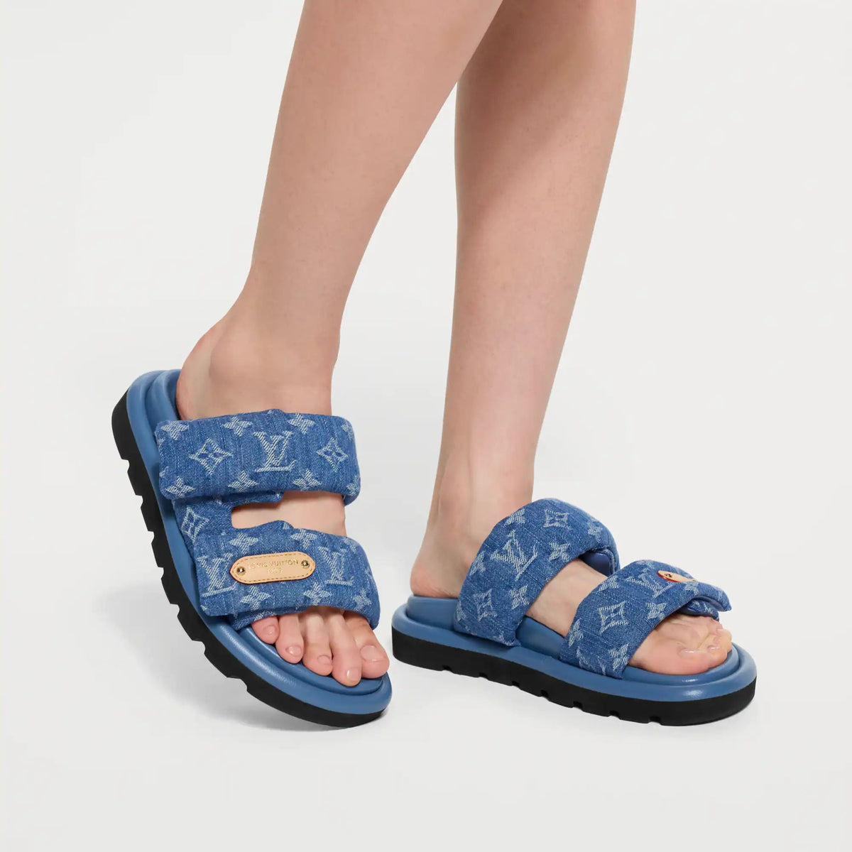 Women's Pool Pillow Comfort Mule
