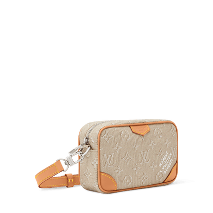 Men's Trocadéro Wearable Wallet Monogram Heritage Linen