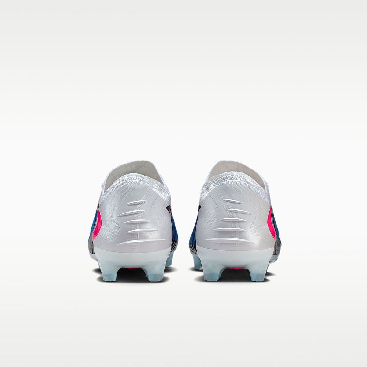 Phantom 6 Low Elite Firm-Ground Soccer Cleats Gripknit Racer Blue