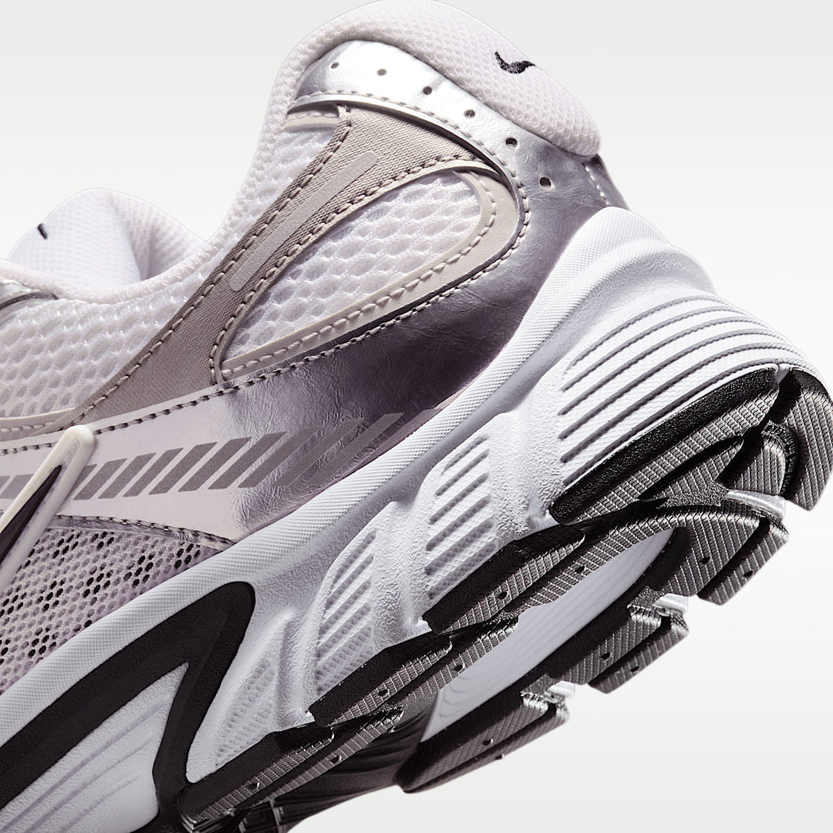 V5 RNR Men's Shoes Retro Runner White/Vast Grey