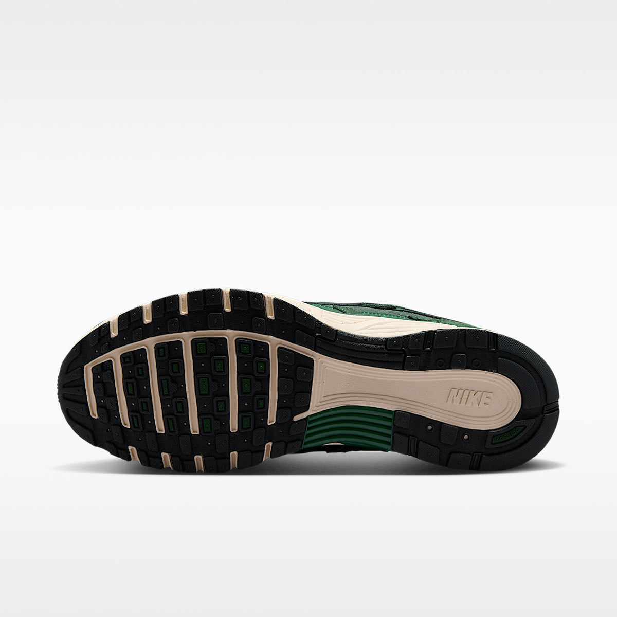 P-6000 SE Shoes